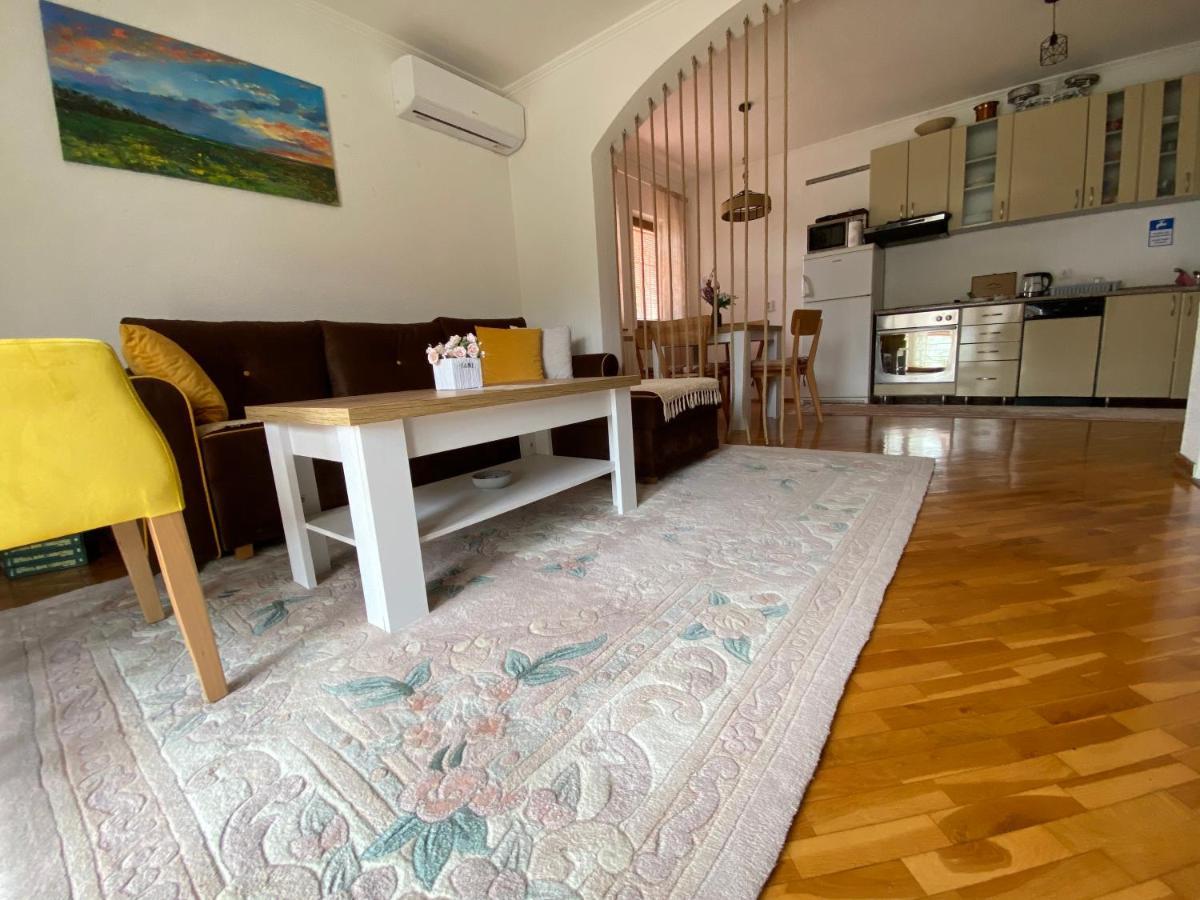 The View Apartment Visoko Exteriér fotografie